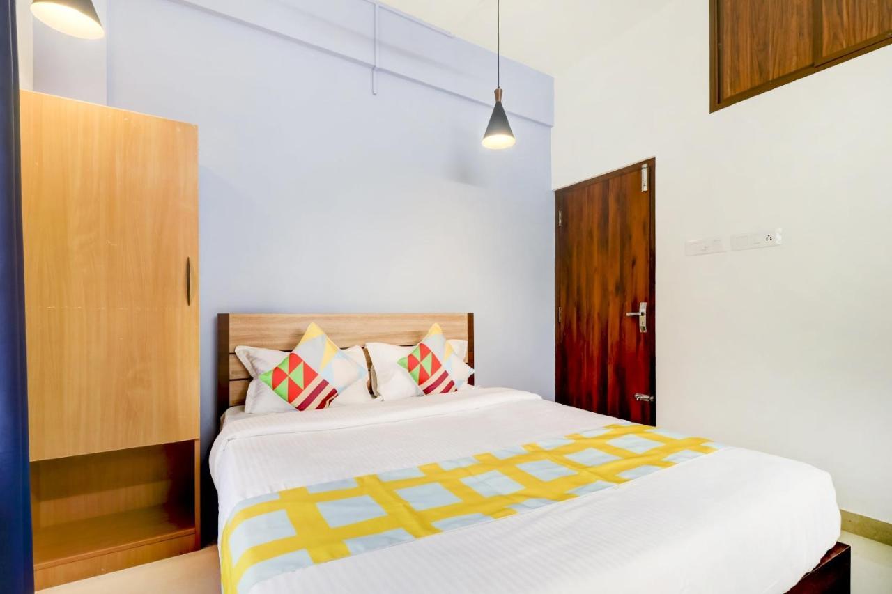 Oyo Home 78041 Luxurious Stay Sastha Homes Kozhikode Exterior foto